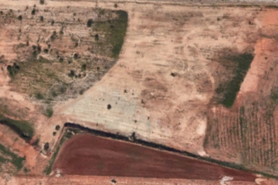 Terreno de 30.000 m2 a 110 ?/m2  Aquila